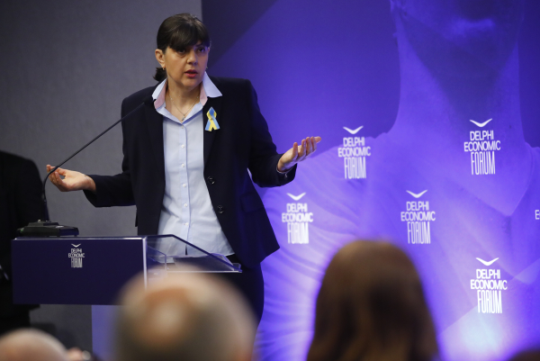 To ρουσφέτι και το... job description του πολιτικού