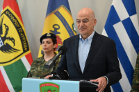Δένδιας για γιορτή του Πατέρα: «Τις σημαντικές αξίες στη ζωή, τις διδασκόμαστε από το παράδειγμα του πατέρα μας»