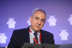 Από την «εξαιρετικά προηγμένη AI»... στο Gmail: Όλο το παρασκήνιο της φάρσας στον Ντόκο