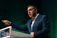 Περιμένοντας τον Αλέξη Τσίπρα