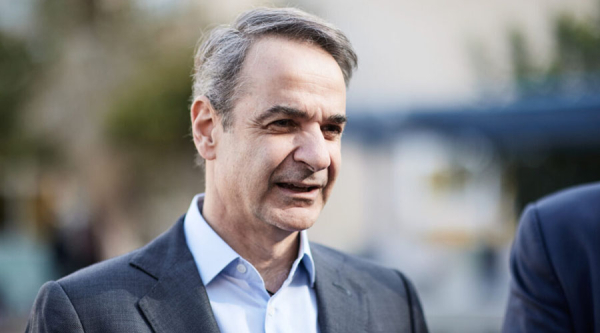 Στο Συντονιστικό Κέντρο Επιχείρησης ο Μητσοτάκης - Ενημερώθηκε για την εξέλιξη των πυρκαγιών