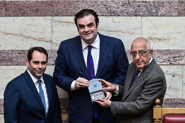 Πιερρακάκης: «Η μείωση του χρέους είναι η κατάκτηση μιας γενιάς» – Ανοιχτό το ενδεχόμενο υποψηφιότητας για Eurogroup