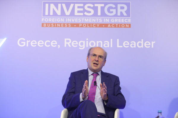 «Μαρτυριάρης» ο Κωστής