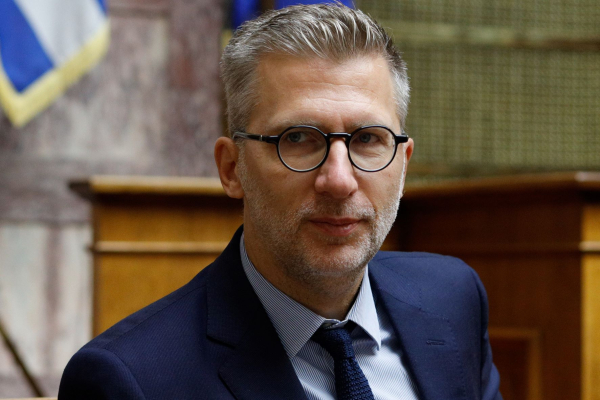 Σκέρτσος: «Η σαλαμοποίηση των "αποκαλύψεων" ευτελίζει την υπόθεση των παρακολουθήσεων»