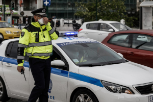 Χειροπέδες σε 29χρονο Ιρανό που τον καταζητούσε η Ιντερπόλ