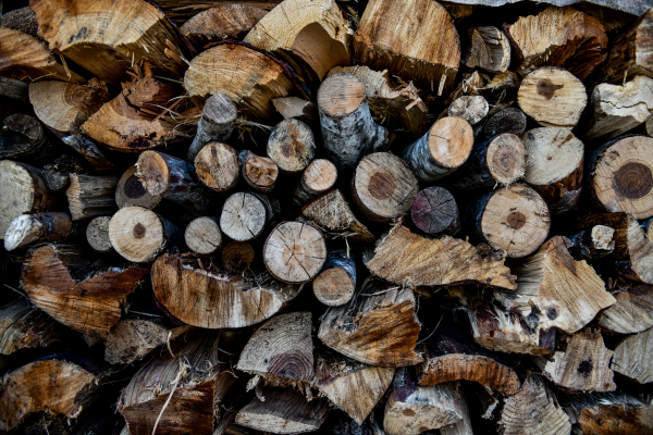 Ο Δήμος Γλυφάδας ανάβει τα τζάκια για δεύτερη χρονιά