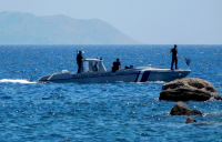 Αίγινα: Συγκρούστηκε θαλαμηγός με ελλιμενισμένα σκάφη