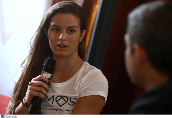 Όταν η Σάκκαρη έφαγε «άκυρο» από τον Καπουτζίδη για το Παρά Πέντε (βίντεο)