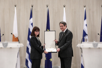 Επικοινωνία Σακελλαροπούλου – Αναστασιάδη για Κυπριακό και αξιώσεις Τουρκίας