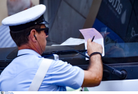 Θεσσαλονίκη: 125 κλήσεις κάθε μέρα για παράνομα παρκαρίσματα, σοκάρει ο αριθμός των παραβάσεων μέσα σε 9 μήνες