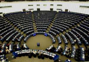 FAZ: To Eυρωκοινοβούλιο θα ζητήσει άμεση έναρξη της διαδικασίας αποχώρησης της Βρετανίας