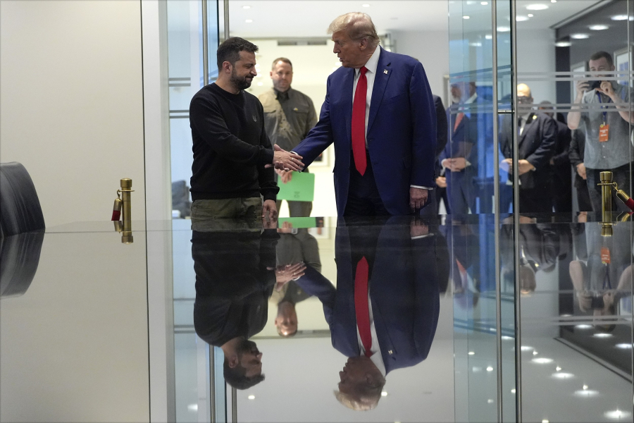 Νέα εμπλοκή στη συμφωνία ΗΠΑ και Ουκρανίας για τα ορυκτά - Τα «γκρίζα» σημεία