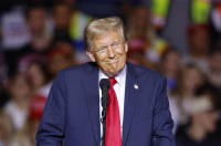 Και επίσημα νίκη Τραμπ: Συγκέντρωσε τους απαραίτητους 270 εκλέκτορες και συνεχίζει