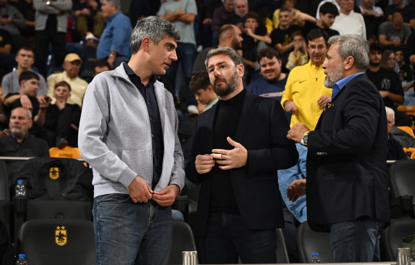 Στο Nick Galis Ηall ο Νίκος Ανδρουλάκης για τον αγώνα του Άρη