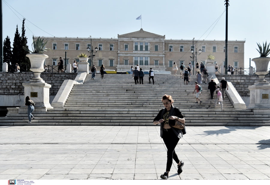 Τσατραφύλλιας: Έρχεται κύμα αφρικανικής ζέστης, «μίνι άνοιξη» χειμωνιάτικα