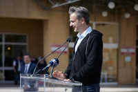 «Δεν είναι παράδεισος η Ελλάδα, αλλά έχουμε κάνει σημαντικά βήματα»