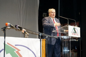 Η κίνηση «Πράττω» ζητά από τον Τσίπρα να αποδοκιμάσει τον Καμμένο