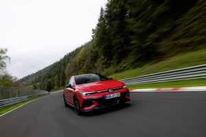 VW Golf GTI Edition 50: Αυτό είναι το ταχύτερο μοντέλο της μάρκας στο Nurburgring