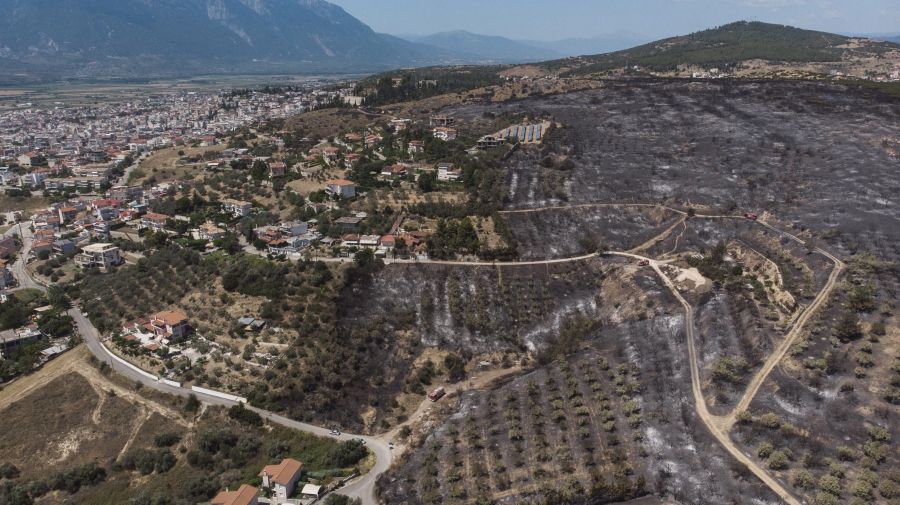 «Μαύρα» στοιχεία για τις φωτιές του Ιουλίου: Στάχτη έγιναν 507.910 στρέμματα