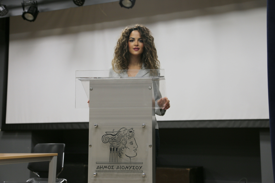 To απέραντο σκοτάδι του Ιράν