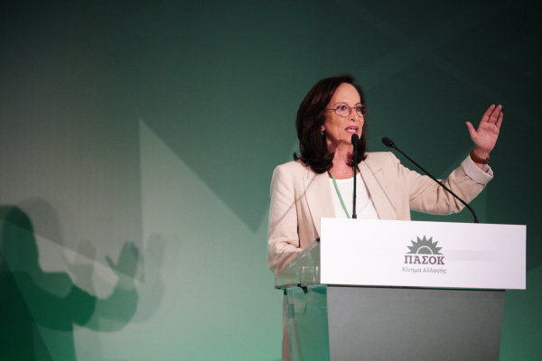 Διαμαντοπούλου: Το συνέδριο του ΠΑΣΟΚ πρέπει να έχει χαρακτηριστικά Ιδρυτικού Συνεδρίου