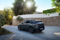 DS N°7: Το First Class SUV είναι τώρα διαθέσιμο για παραγγελία στην Ελλάδα