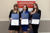 ΕΚΠΑ: Φοιτήτριες της Νομικής κατέκτησαν τη 2η θέση σε παγκόσμιο διαγωνισμό εικονικής διαιτησίας