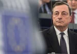 «Σιωπή» Ντράγκι για την πολιτική της ΕΚΤ