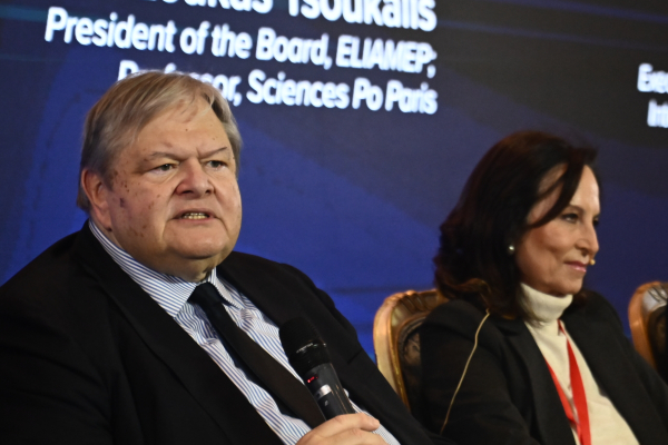 Η διαφωνία της Άννας με τον Βαγγέλη για το Σύνταγμα