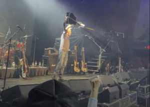 Μινεάπολη: Μαζικές διαδηλώσεις κατά της ICE - Στο πλευρό τους ο Μπρους Σπρίνγκστιν