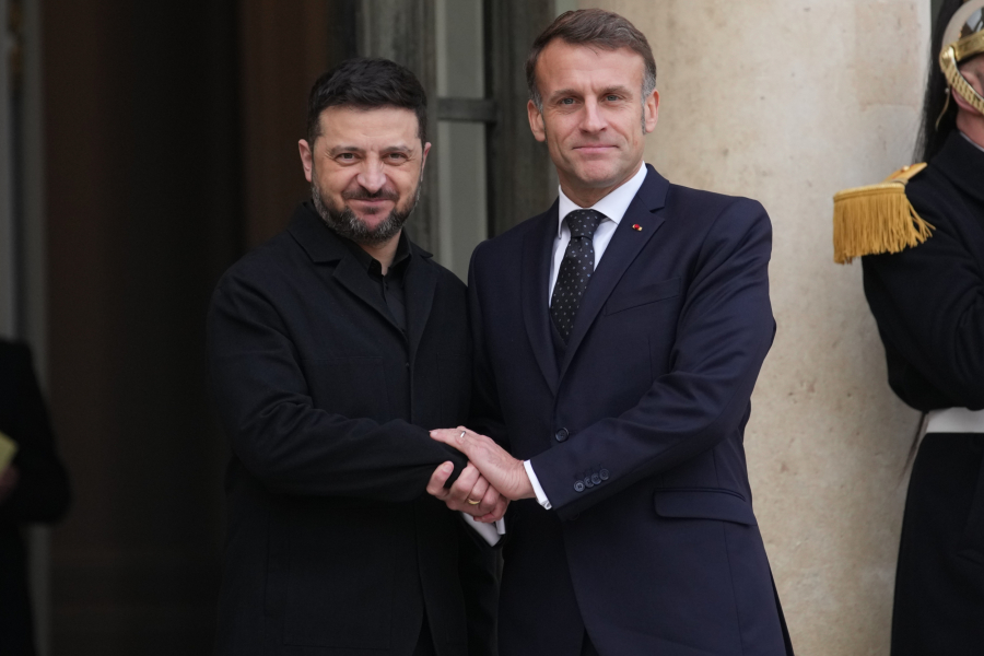 LIVE - Πόλεμος στην Ουκρανία: «Η Ρωσία δεν έχει δώσει κανένα σημάδι ειρήνης», λέει ο Εμανουέλ Μακρόν