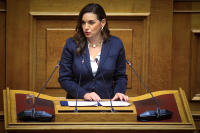 Η πρώτη αντίδραση της Κεφαλογιάννη για την τροπολογία και τις καταγγελίες για «φωτογραφική» διάταξη: Δεν κρύβω ότι έκανα χρήση της