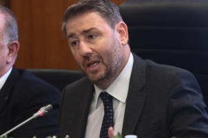 Ανδρουλάκης: «Δίκαιη πράσινη μετάβαση που θα δώσει ανθεκτικότητα στη Δυτική Μακεδονία