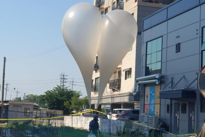 Η Βόρεια Κορέα πέταξε μπαλόνια με σκουπίδια και περιττώματα στη Νότια Κορέα