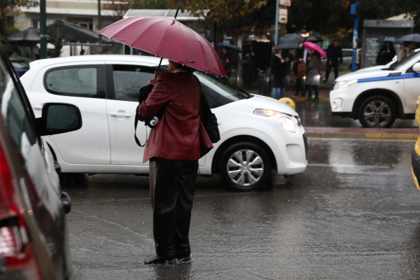 Μαρουσάκης: Πότε θα «χτυπήσει» η κακοκαιρία την Αττική - Προειδοποίηση για 5 περιοχές