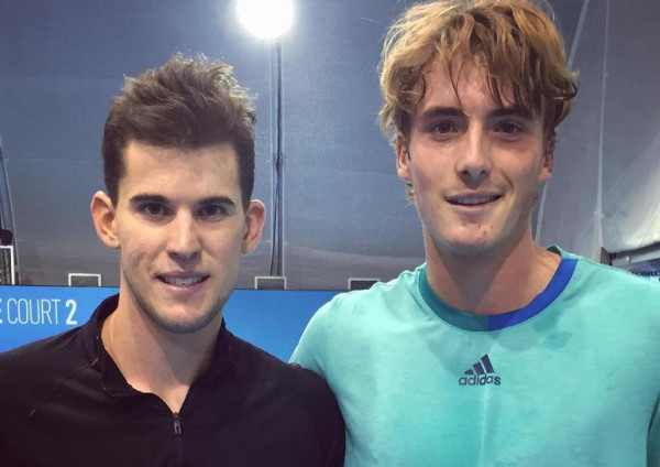 Τσιτσιπάς: Από... βοηθός του Τιμ, αντίπαλός του στον τελικό του ATP Finals - Η ιστορία που συνδέει τους δύο φιναλίστ