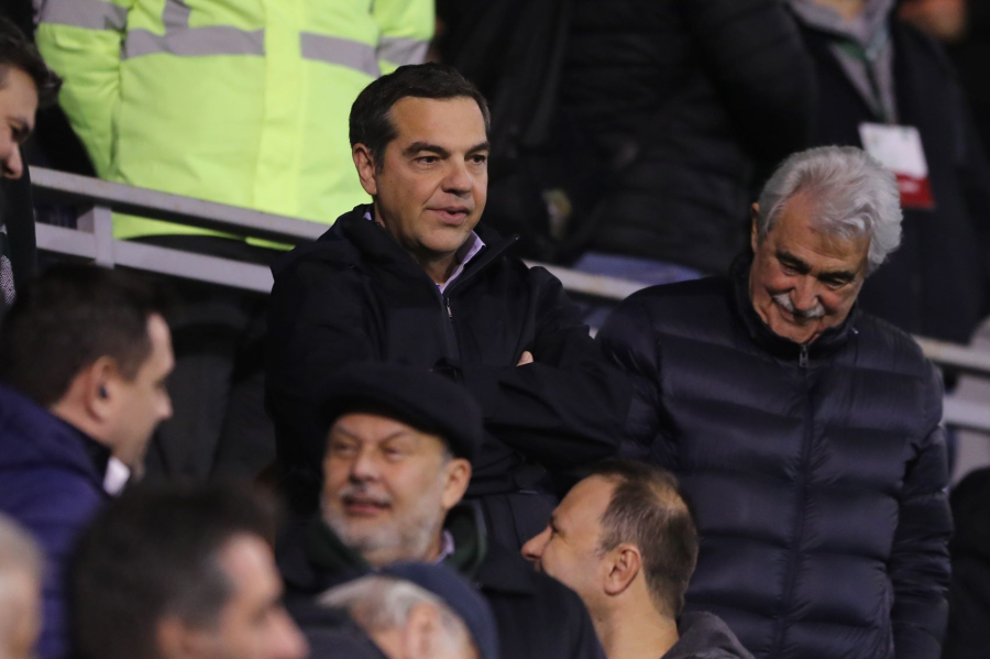 Στη Λεωφόρο για τον ημιτελικό Παναθηναϊκού-ΠΑΟΚ ο Τσίπρας