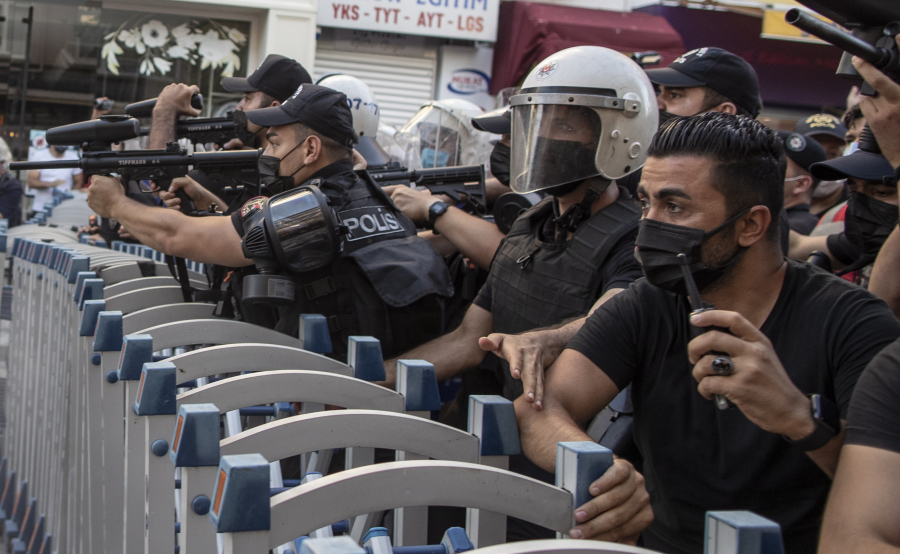 TURKEY KURDS SURUC EXPLOSION PROTEST ISTANBUL, Τουρκία