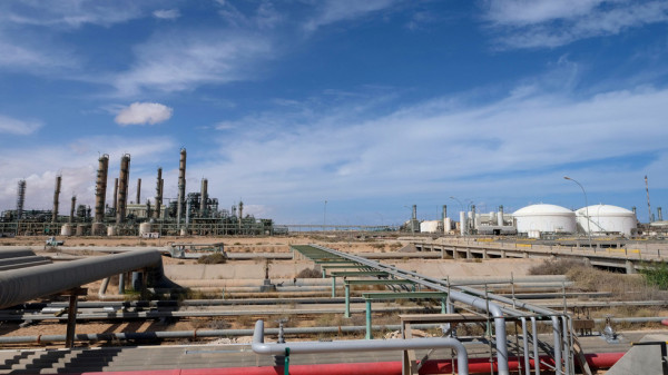 Λιβύη: Ένοπλη οργάνωση απειλεί να κλείσει πετρελαϊκά κοιτάσματα
