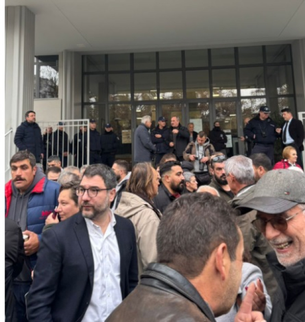 Νάσος Ηλιόπουλος από Λάρισα: Οι αγρότες πρέπει να κερδίσουν και θα είμαστε στο πλάι τους