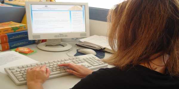 Οι ελαφρύνσεις «λείπουν» από τον προϋπολογισμό ενώ οι φόροι αυξάνονται