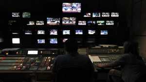 Τι προβλέπει το νομοσχέδιο για τις τηλεοπτικές άδειες