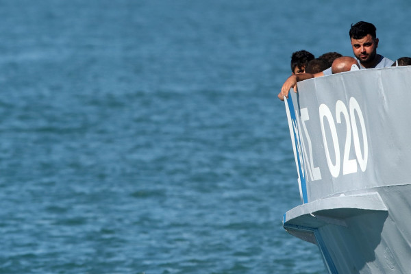 Γερμανική ΜΚΟ διέσωσε 100 μετανάστες στη Μεσόγειο