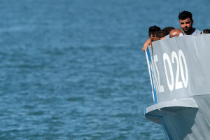 Γερμανική ΜΚΟ διέσωσε 100 μετανάστες στη Μεσόγειο