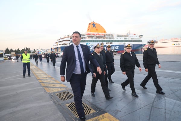 Κικίλιας από Σύρο: «Καμία αύξηση στα ακτοπλοϊκά εισιτήρια για όλο το καλοκαίρι»