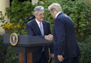 Τραμπ (ξανά) κατά FED: Λάθος που δεν μείωσε τα επιτόκια