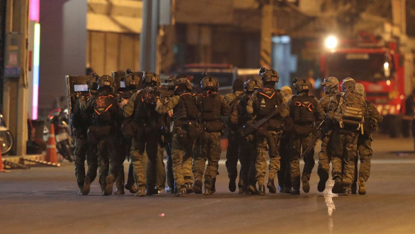 Tαϊλάνδη: Νεκρός ο μακελάρης από πυρά αστυνομικών - 'Εσωσαν 8 ομήρους