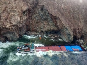 Καρέ - καρέ η επιχείρηση διάσωσης των ναυτικών στη νησίδα Τραγονήσι