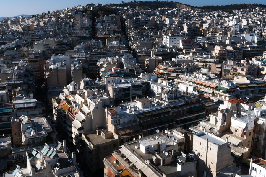 Έρχεται μείωση της φορολογία στα ενοίκια αλλά όχι το 2026