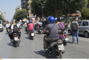 Backlash Grows Over Greece’s Proposed Ban on Fuel Sales to Helmetless Riders